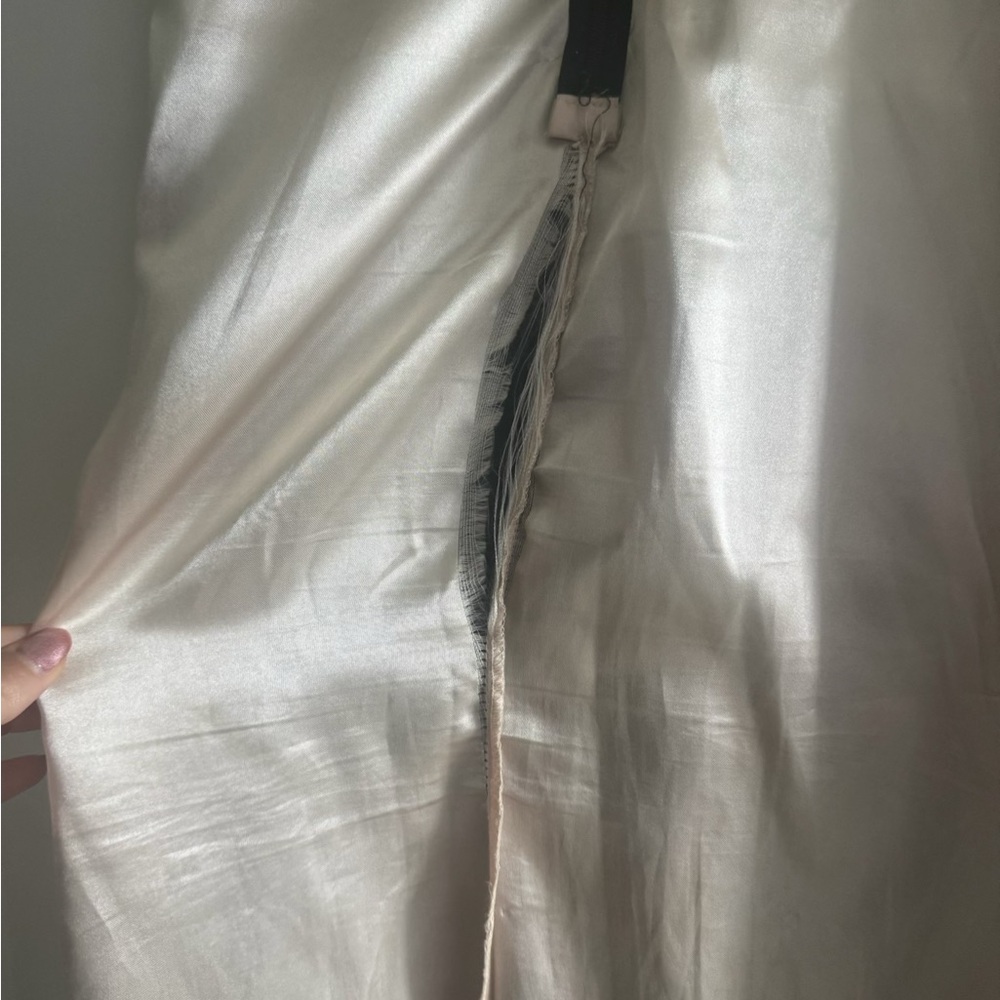 Mac Duggal Strapless formal Gown - Picture 5 of 6